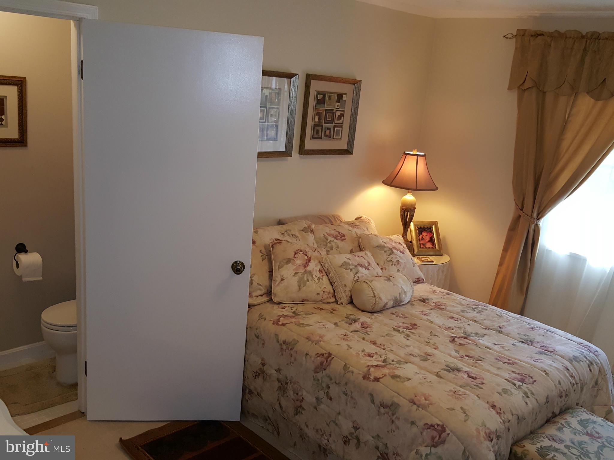 6578 Kelly Road Warrenton, VA 20187 - Photo 24 of 30 Bedroom