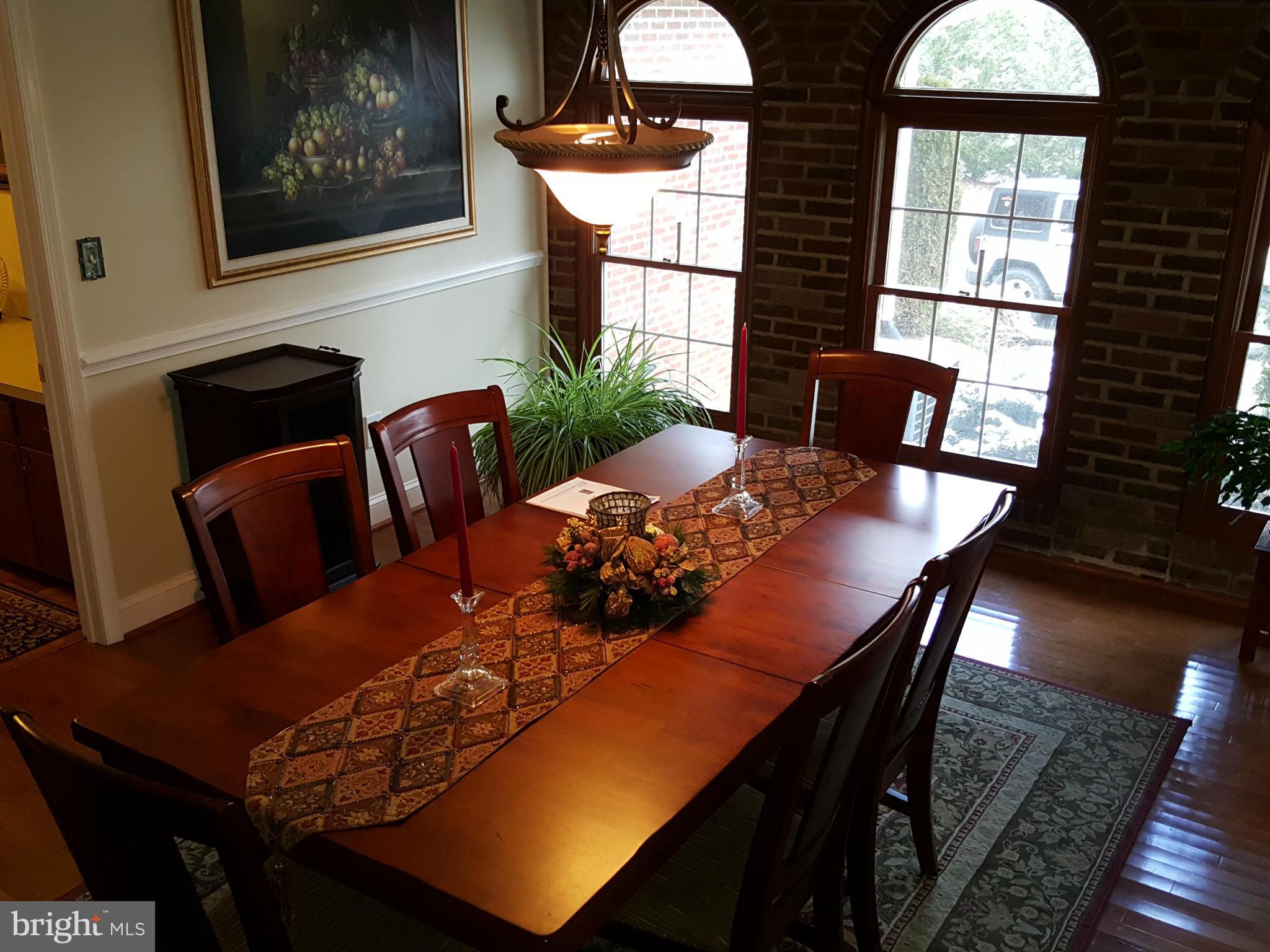6578 Kelly Road Warrenton, VA 20187 - Photo 8 of 30 Dining Room