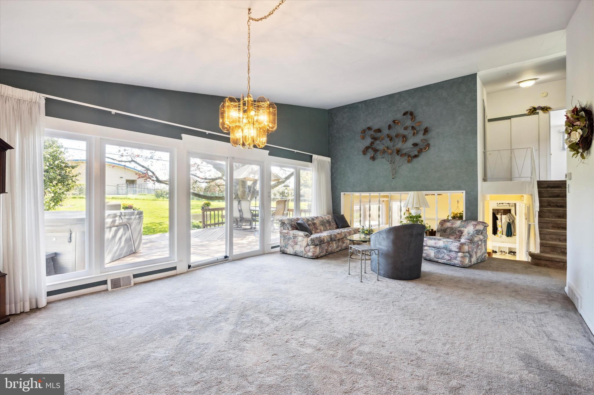 806 Fraser Road Glenside, PA 19038 - Photo 5 of 25 Gallery Image 5