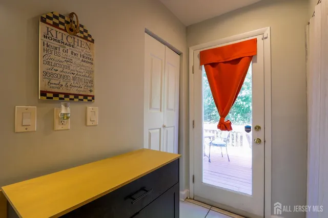 $498,000 | 107 Boulevard West, Old Bridge, NJ 07735