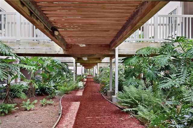 $575,000 | 1524 Wood Avenue, Unit 303, St. Simons Island, GA 31522