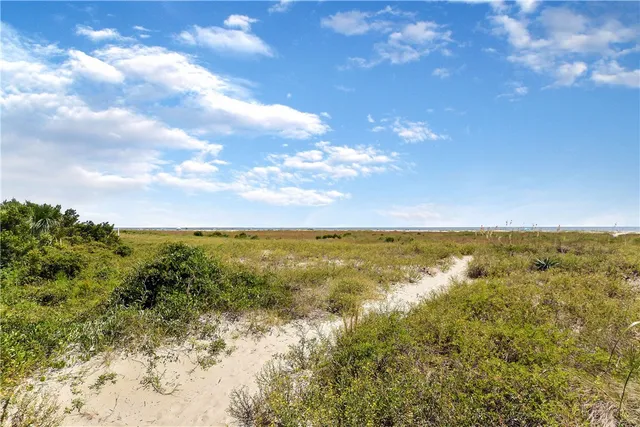 $575,000 | 1524 Wood Avenue, Unit 303, St. Simons Island, GA 31522