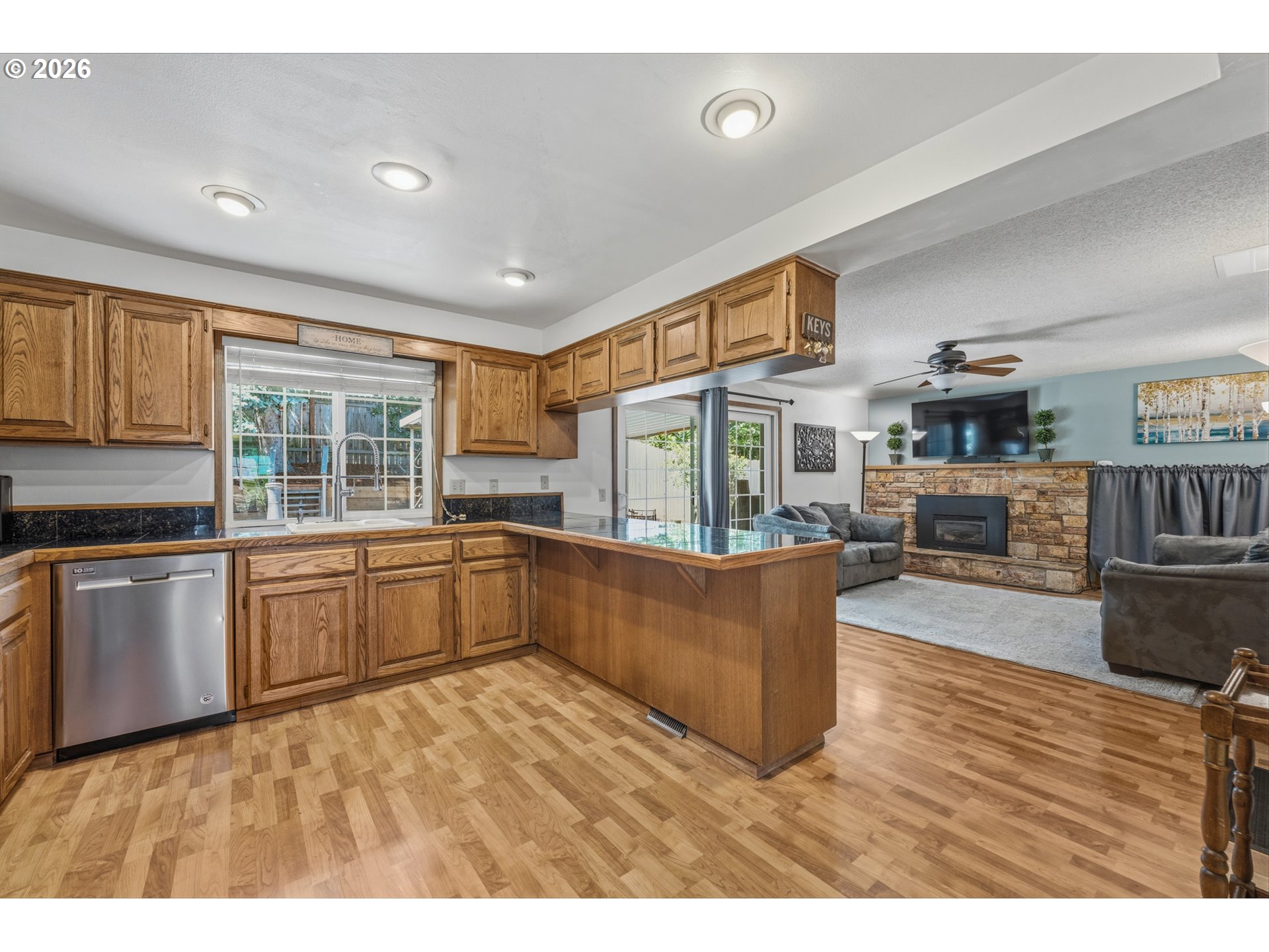 5425 Southwest 208th Court Beaverton, OR 97078 - Photo 20 of 43