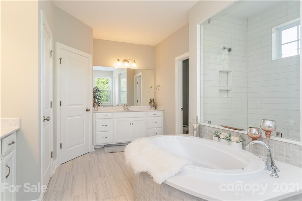 1342 Afton Way Fort Mill, SC 29708 - Photo 23 of 40 a bathroom with a sink and a mirror