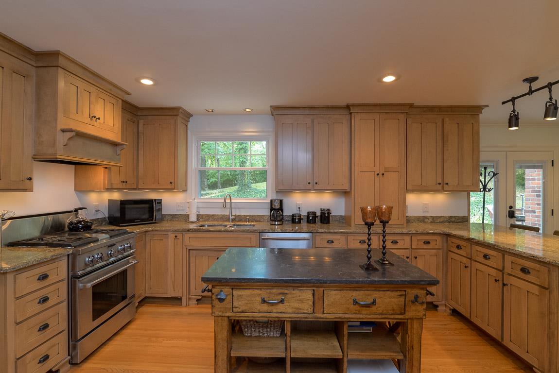 5729 Knob Road Nashville, TN 37209 - Photo 20 of 24 Gallery Image 20