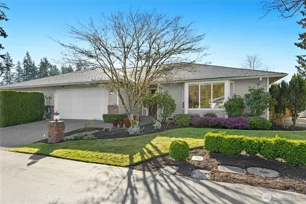 $725,000 | 19424 2nd Drive Southeast, Unit B, Bothell, WA 98012