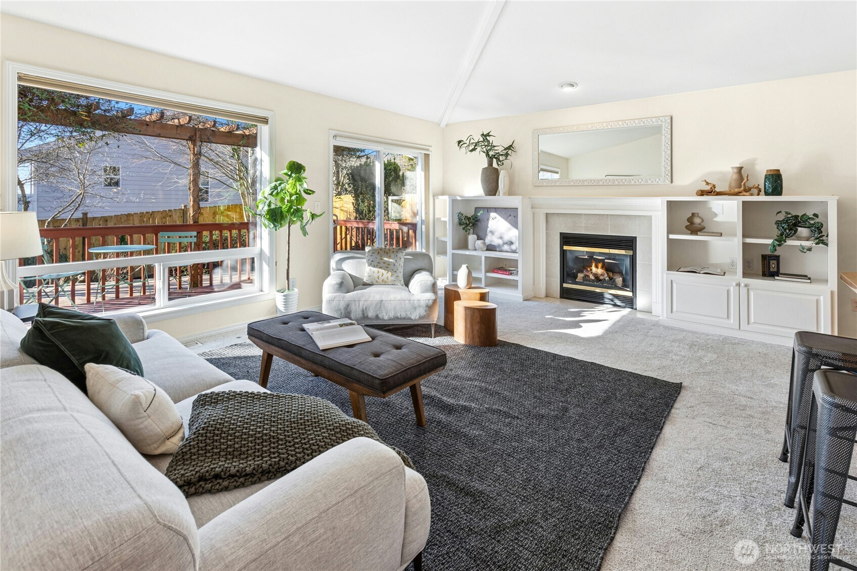 19424 2nd Drive Southeast, Unit B Bothell, WA 98012 - Photo 15 of 32