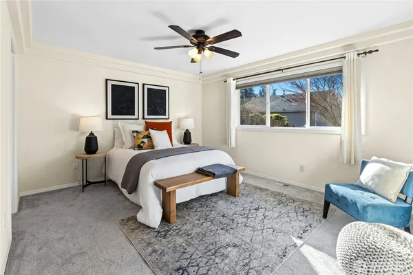 $725,000 | 19424 2nd Drive Southeast, Unit B, Bothell, WA 98012