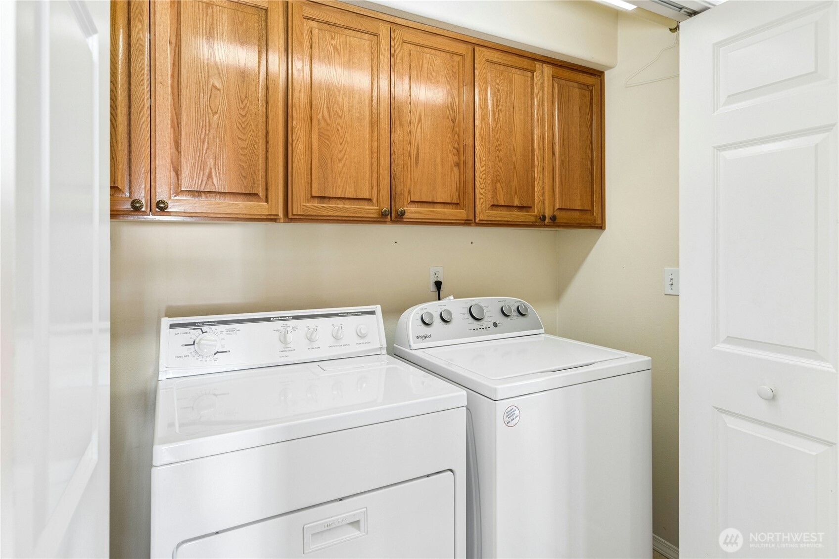 19424 2nd Drive Southeast, Unit B Bothell, WA 98012 - Photo 22 of 32