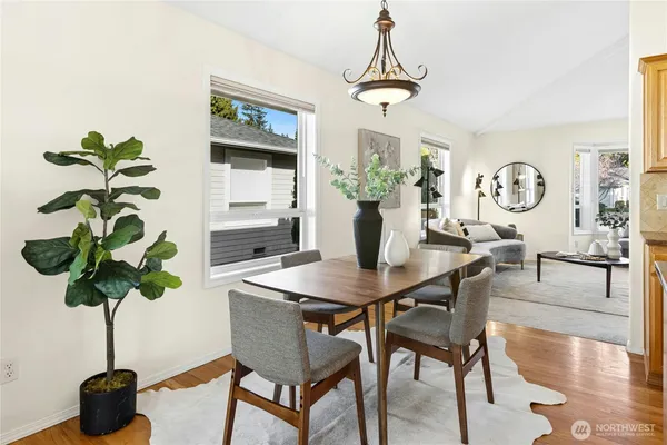 $725,000 | 19424 2nd Drive Southeast, Unit B, Bothell, WA 98012