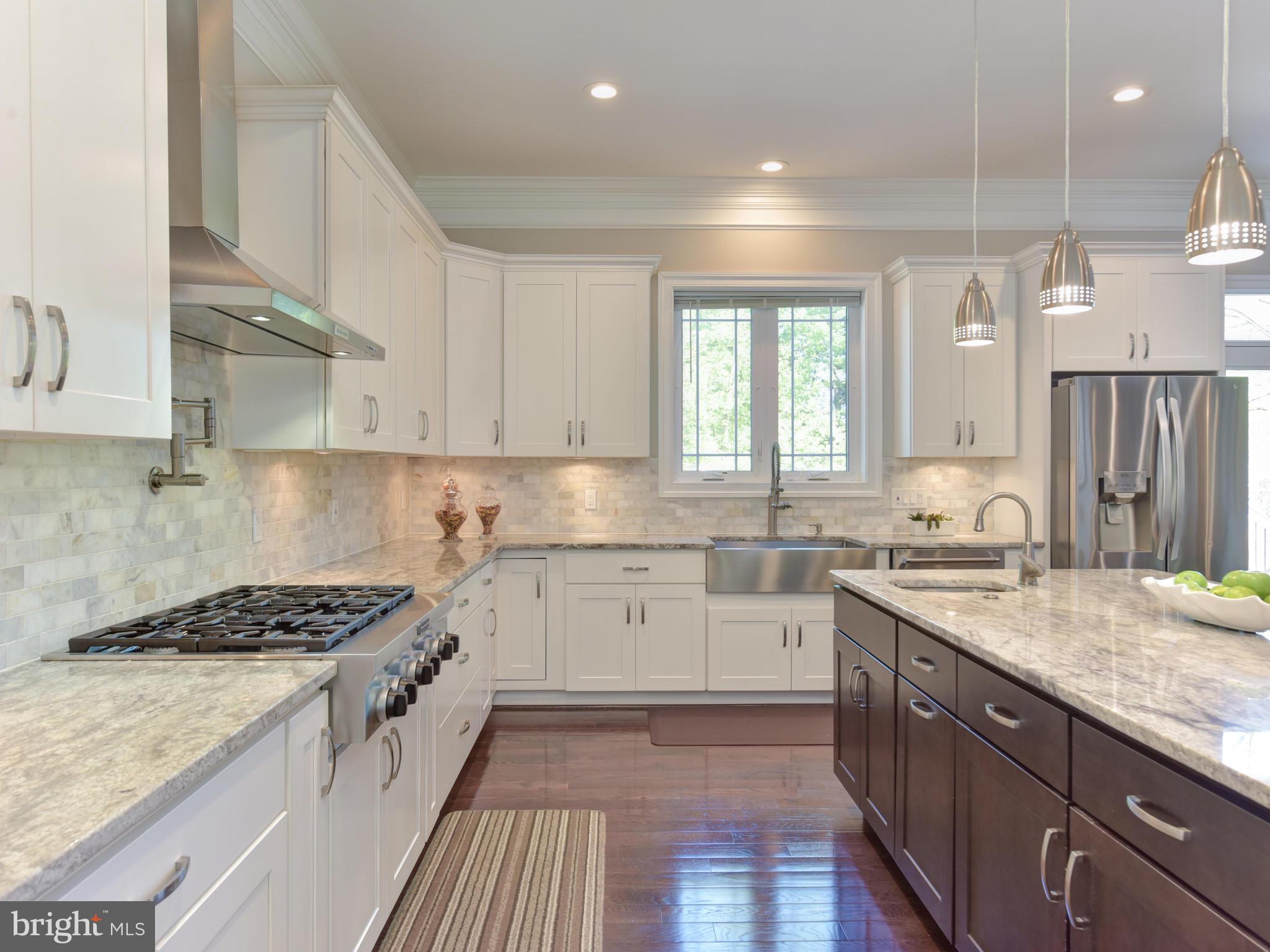 1809 Anderson Road Falls Church, VA 22043 - Photo 12 of 73 Gallery Image 12