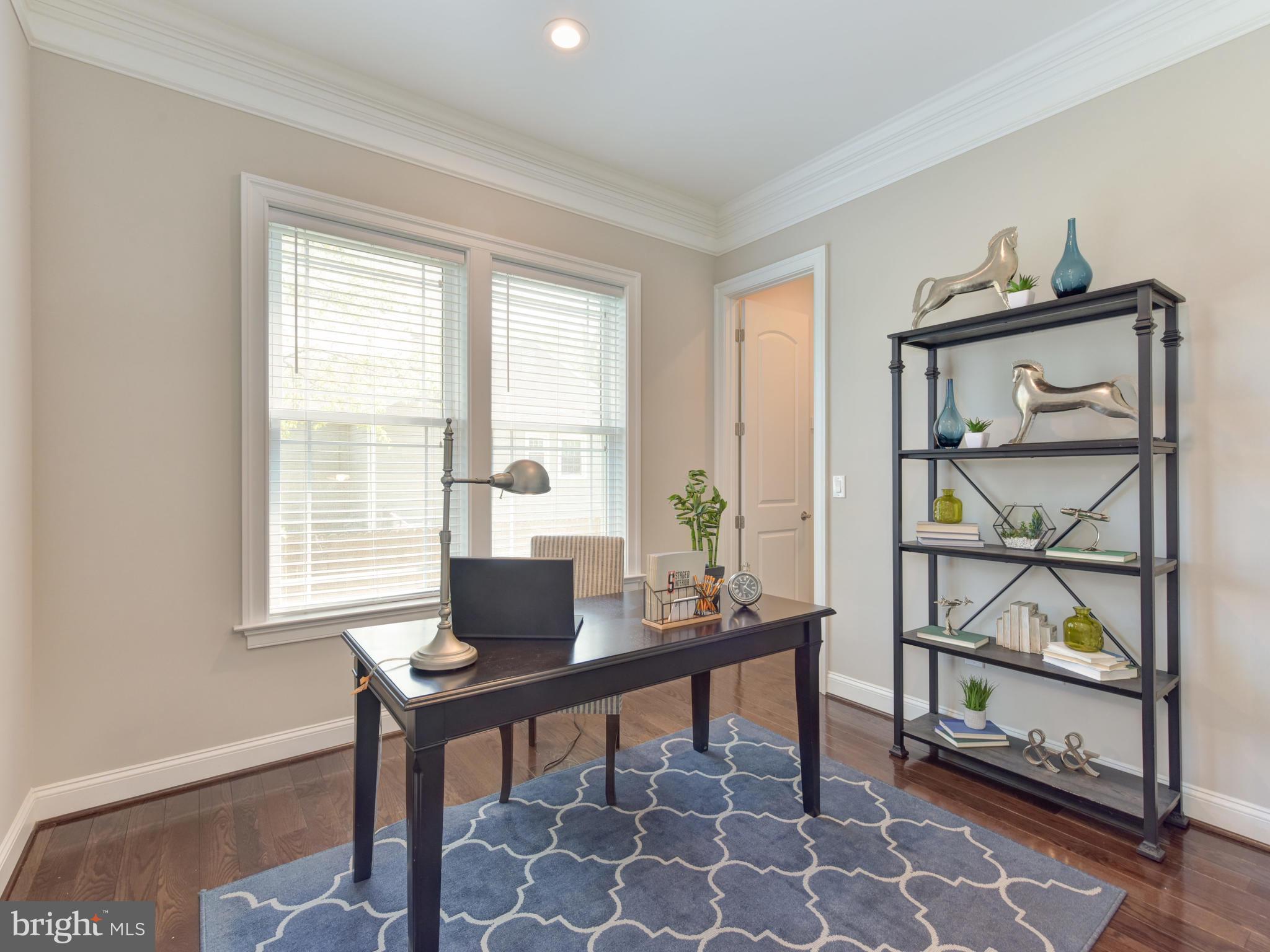 1809 Anderson Road Falls Church, VA 22043 - Photo 18 of 73 Gallery Image 18