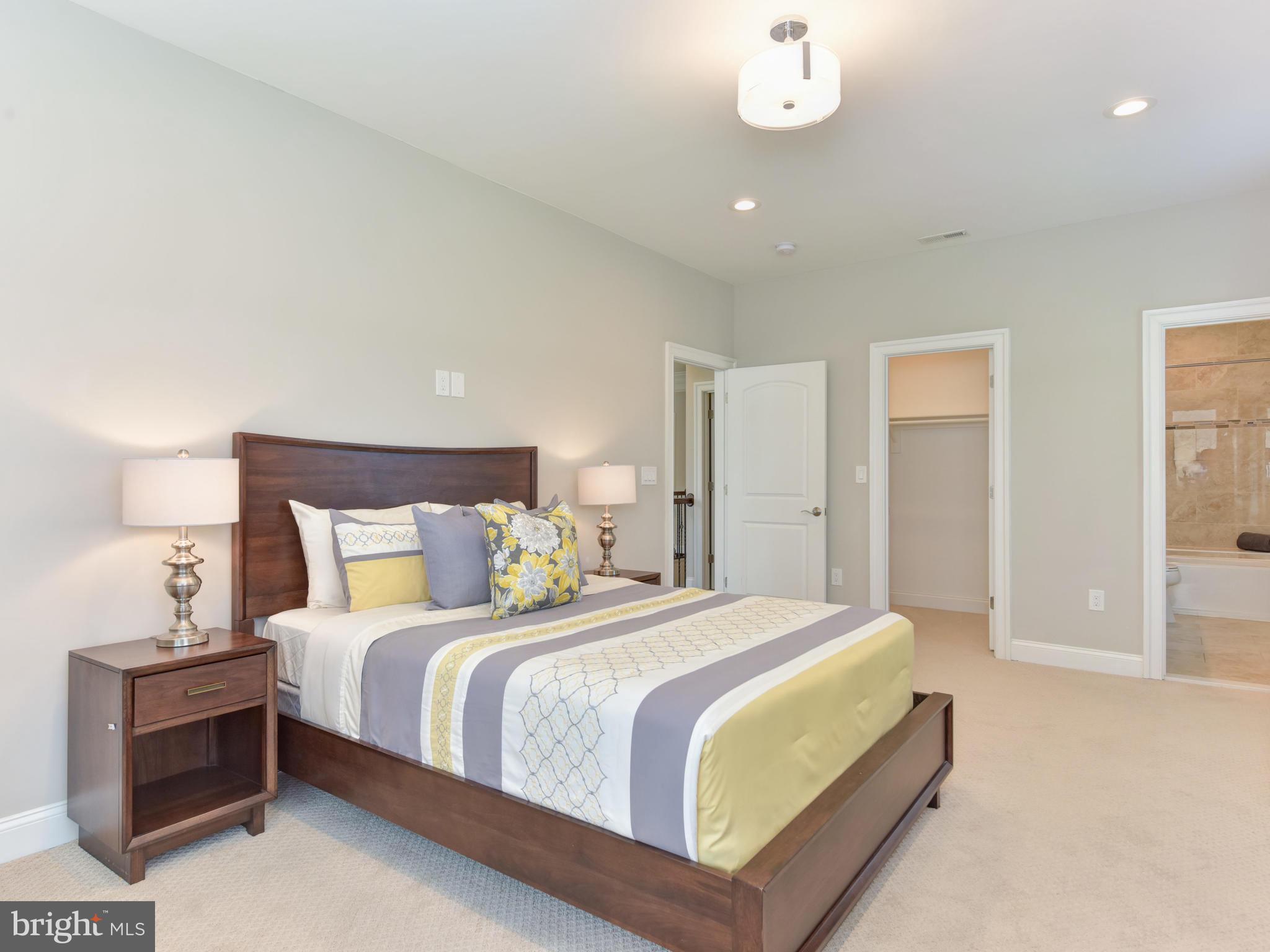 1809 Anderson Road Falls Church, VA 22043 - Photo 29 of 73 Gallery Image 29