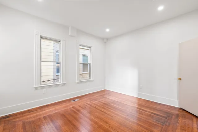 $3,100 | 62 Locust Street, Unit 1, Winthrop, MA 02152