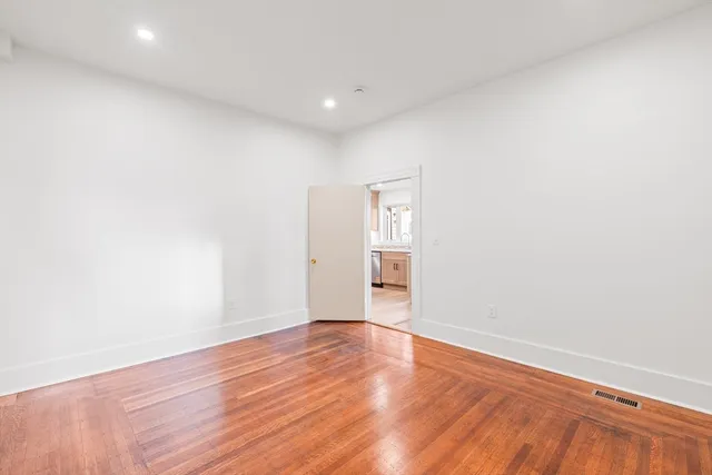 $3,100 | 62 Locust Street, Unit 1, Winthrop, MA 02152