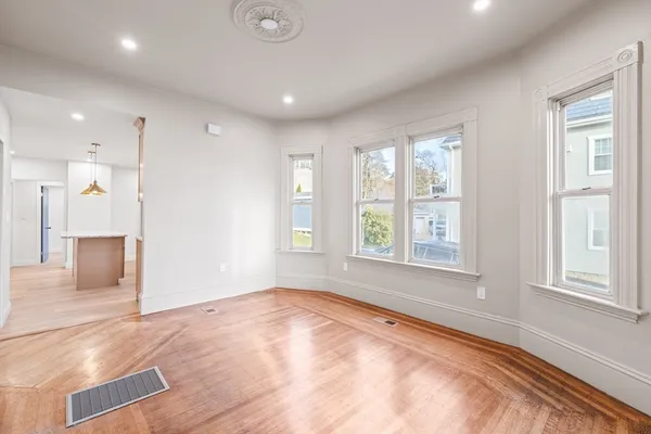 $3,000 | 62 Locust Street, Unit 1, Winthrop, MA 02152