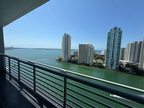 $539,000 | 335 South Biscayne Boulevard, Unit 2403, Miami, FL 33131