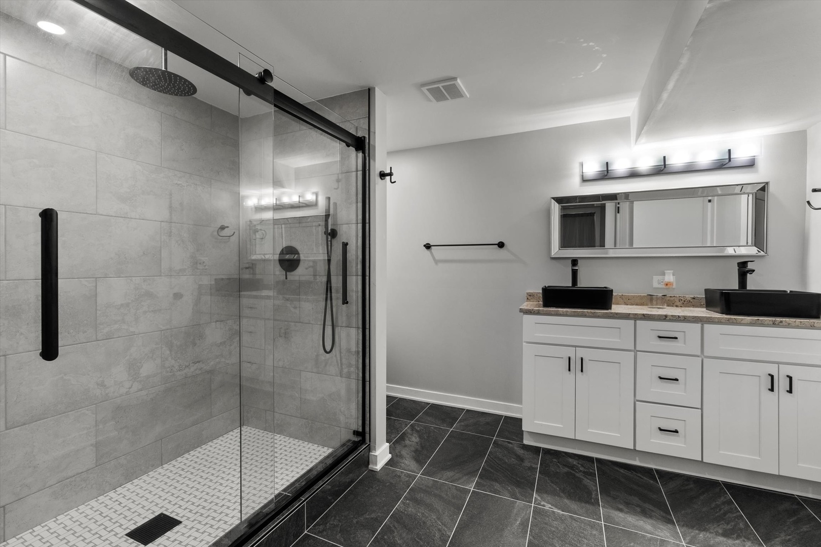 17803 Dogwood Lane Hazel Crest, IL 60429 - Photo 13 of 36