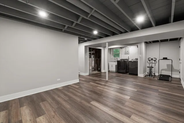 $339,000 | 17803 Dogwood Lane, Hazel Crest, IL 60429