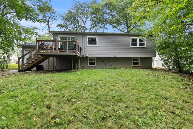 $339,000 | 17803 Dogwood Lane, Hazel Crest, IL 60429