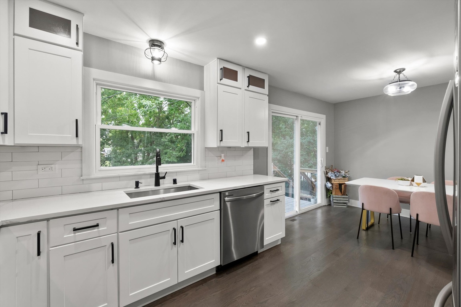 17803 Dogwood Lane Hazel Crest, IL 60429 - Photo 5 of 36