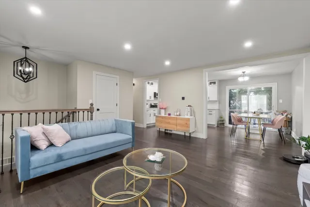 $339,000 | 17803 Dogwood Lane, Hazel Crest, IL 60429