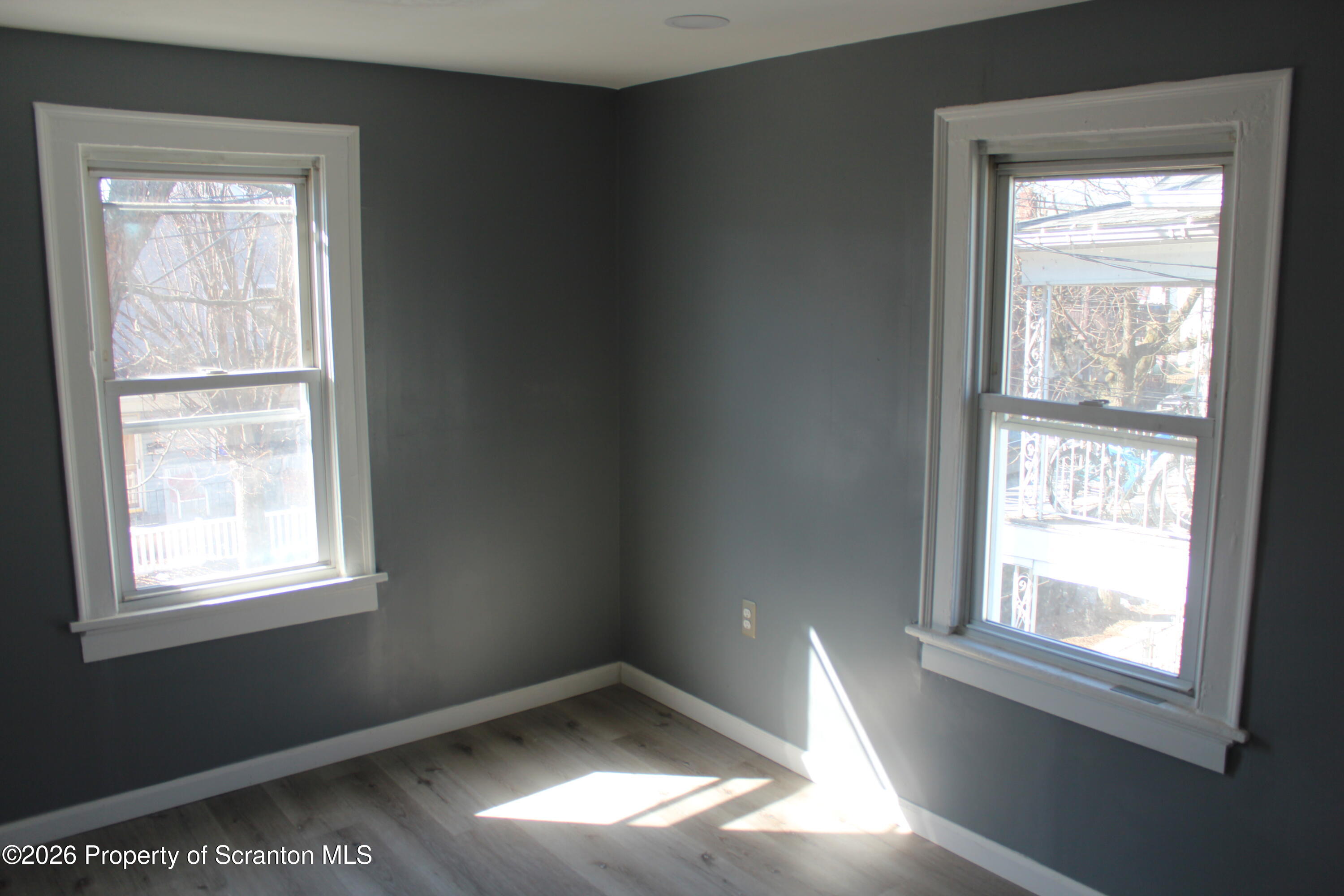 335 Phelps Street, Unit 3 Scranton, PA 18509 - Photo 12 of 15 an empty room with a window