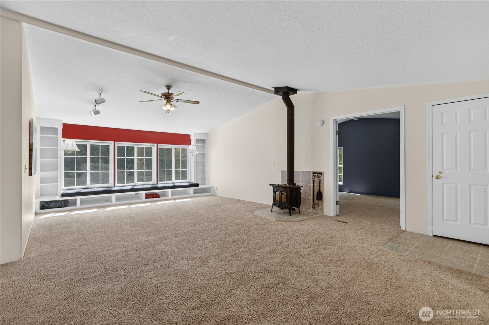1800 Lower Monitor Road Wenatchee, WA 98801 - Photo 6 of 23