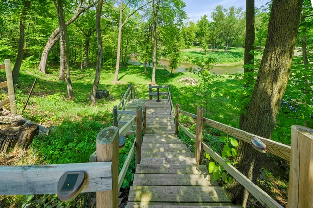 $545,000 | 4444 Wesley Freebairn Road, Earlville, IL 60518