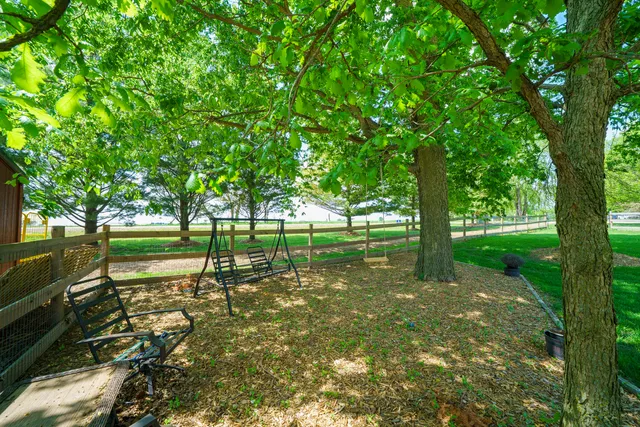 $545,000 | 4444 Wesley Freebairn Road, Earlville, IL 60518