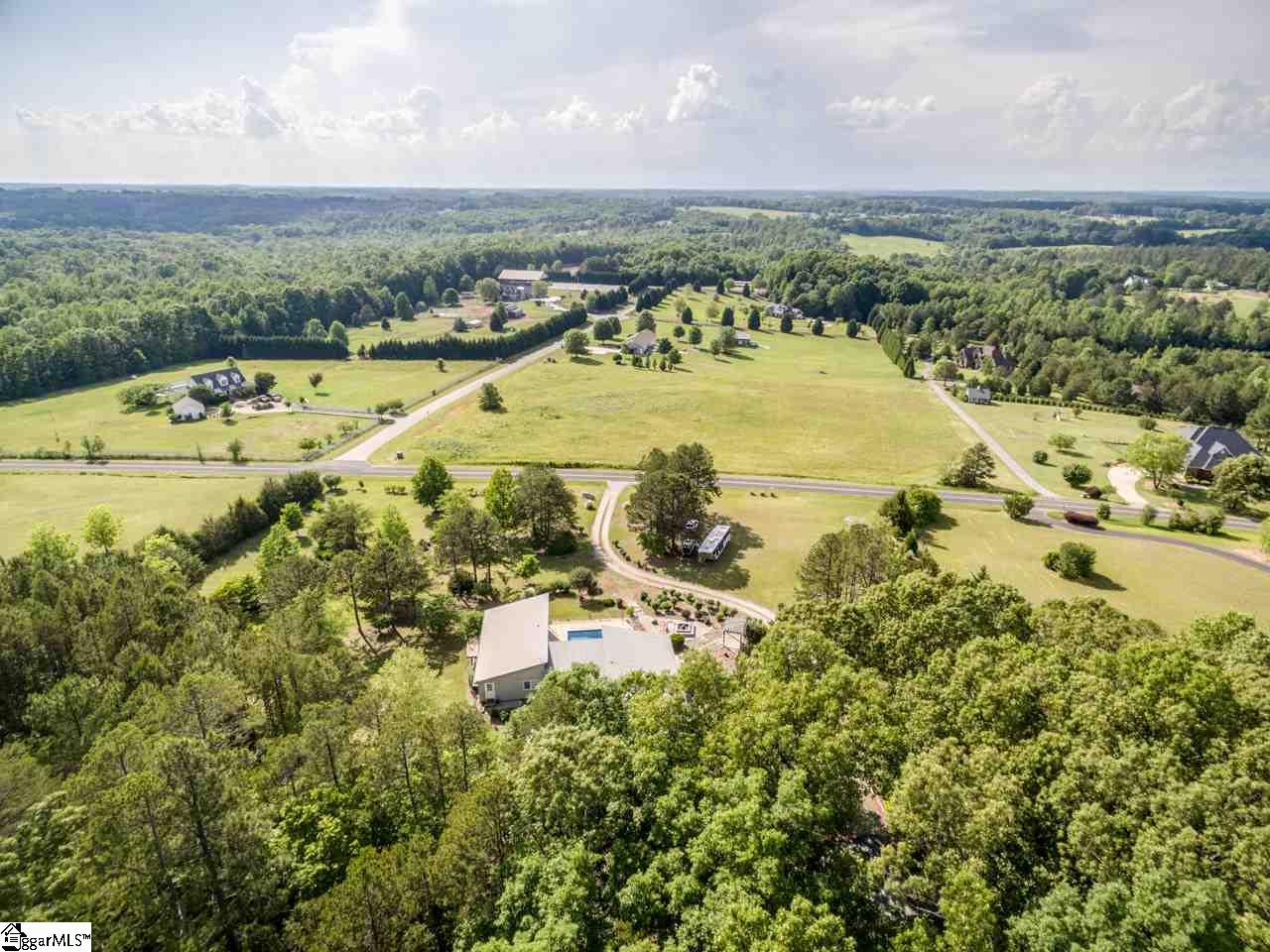 110 Croxton Road Williamston, SC 29697 - Photo 3 of 36