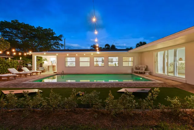 $899,000 | 8045 West Lake Drive, Lake Clarke Shores, FL 33406