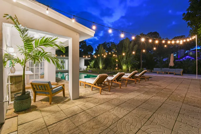 $899,000 | 8045 West Lake Drive, Lake Clarke Shores, FL 33406