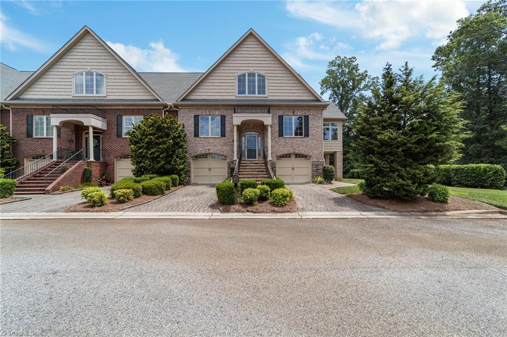 7911 Quiet Place Oak Ridge, NC 27310 - Photo 3 of 46