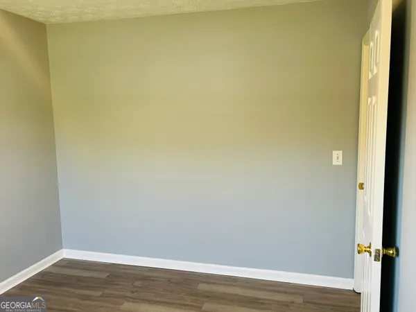 $1,950 | 405 Peeks Crossing Drive, Senoia, GA 30276