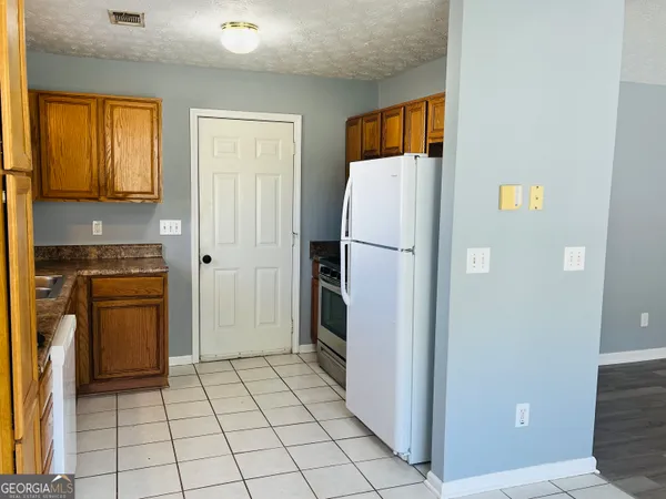 $1,950 | 405 Peeks Crossing Drive, Senoia, GA 30276