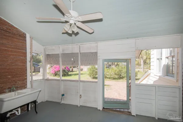 $825,000 | 1725 North 15th Avenue, Pensacola, FL 32503