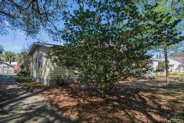 $825,000 | 1725 North 15th Avenue, Pensacola, FL 32503