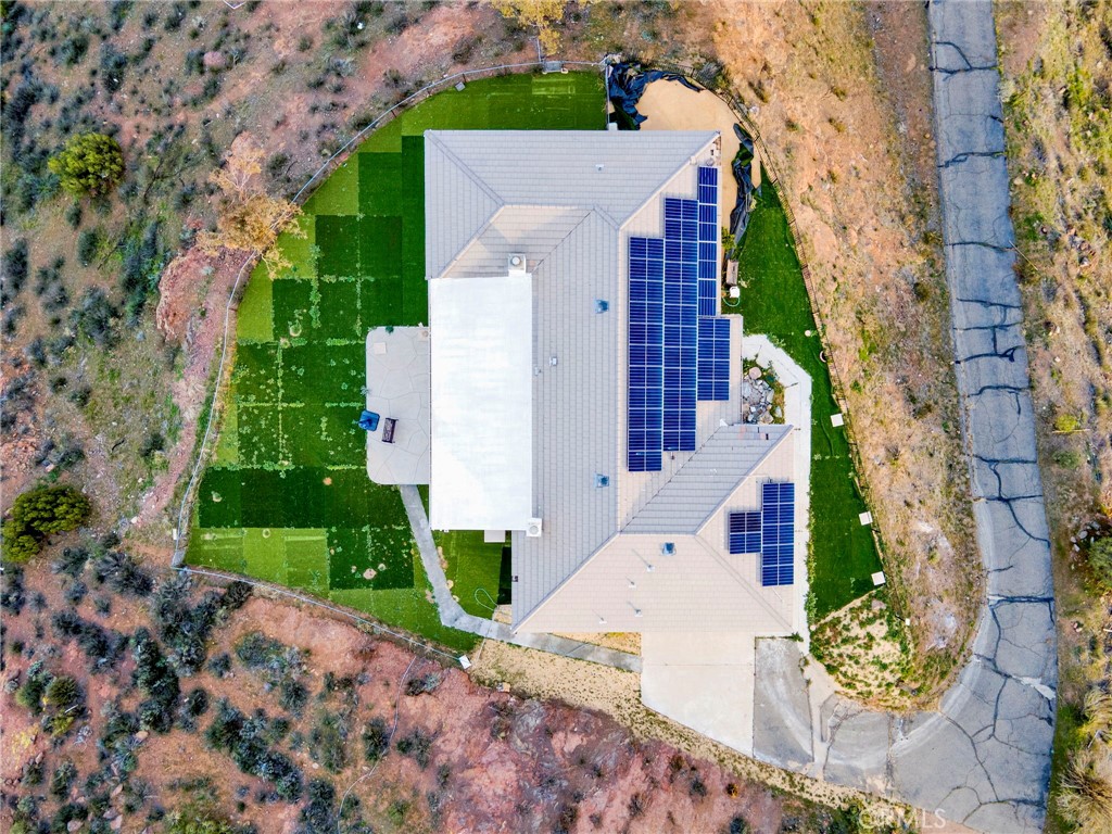 31511 Indian Oak Road Acton, CA 93510 - Photo 32 of 32 an aerial view of a house with yard