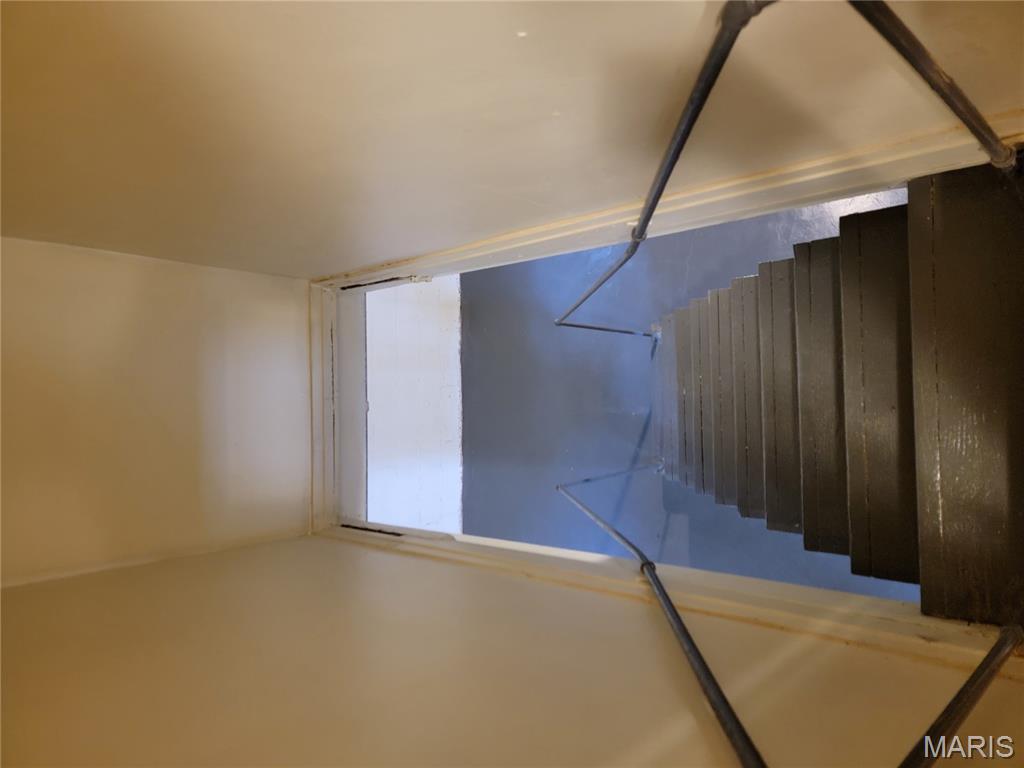 617 Tesmore Place St. Louis, MO 63135 - Photo 11 of 12