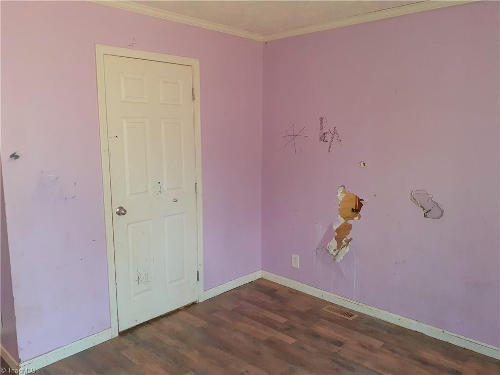 3455 Messick Road Jonesville, NC 28642 - Photo 16 of 21