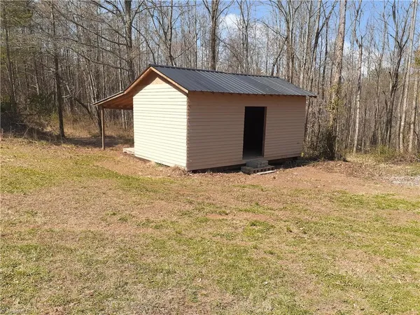 $194,900 | 3455 Messick Road, Jonesville, NC 28642