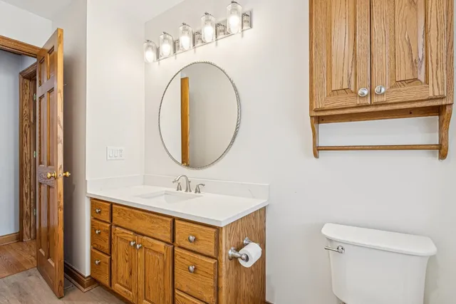 $599,000 | 2945 South Scott Street, Des Plaines, IL 60018