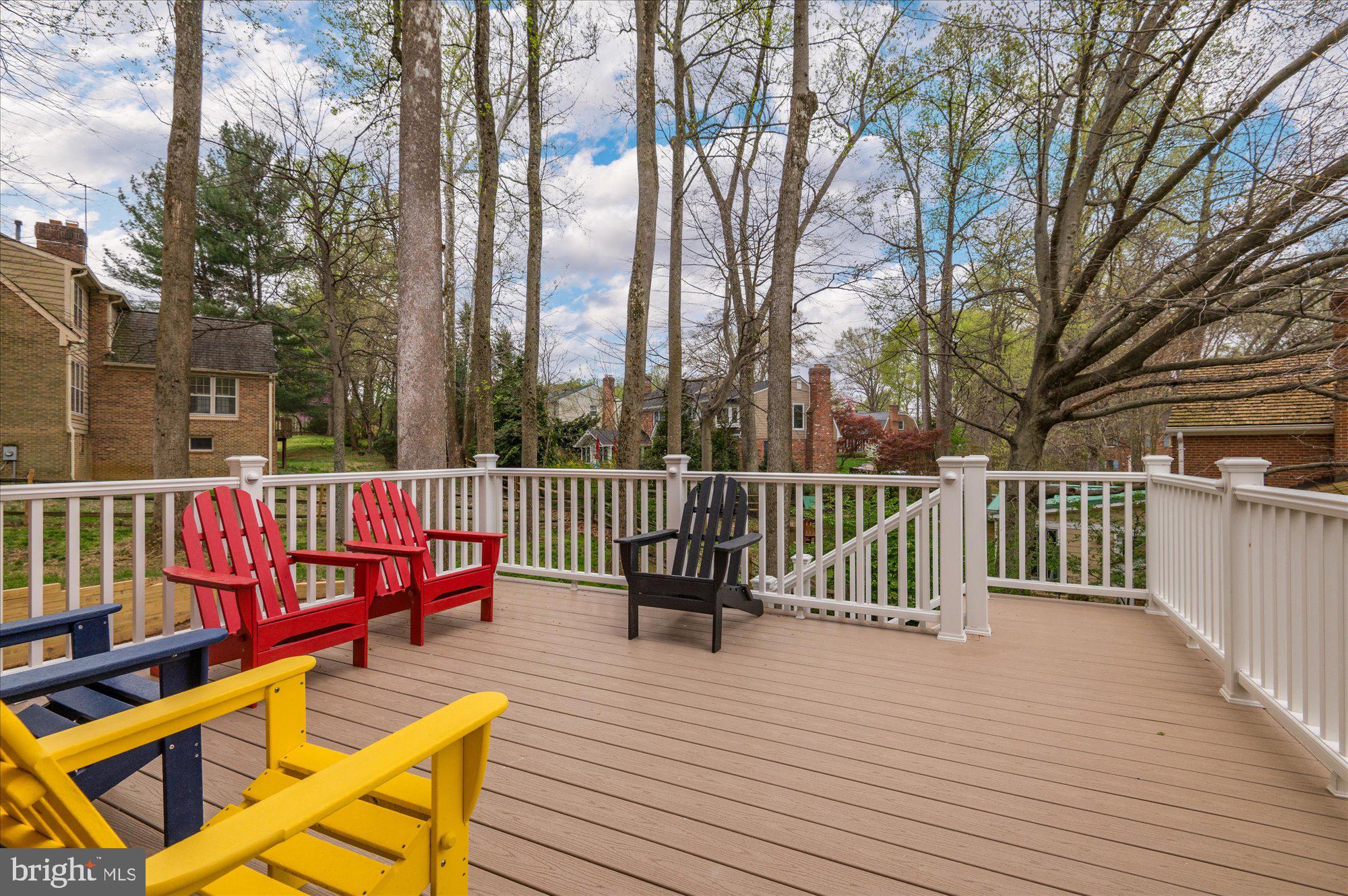 7500 Hackamore Drive Potomac, MD 20854 - Photo 18 of 20 New Trex Deck