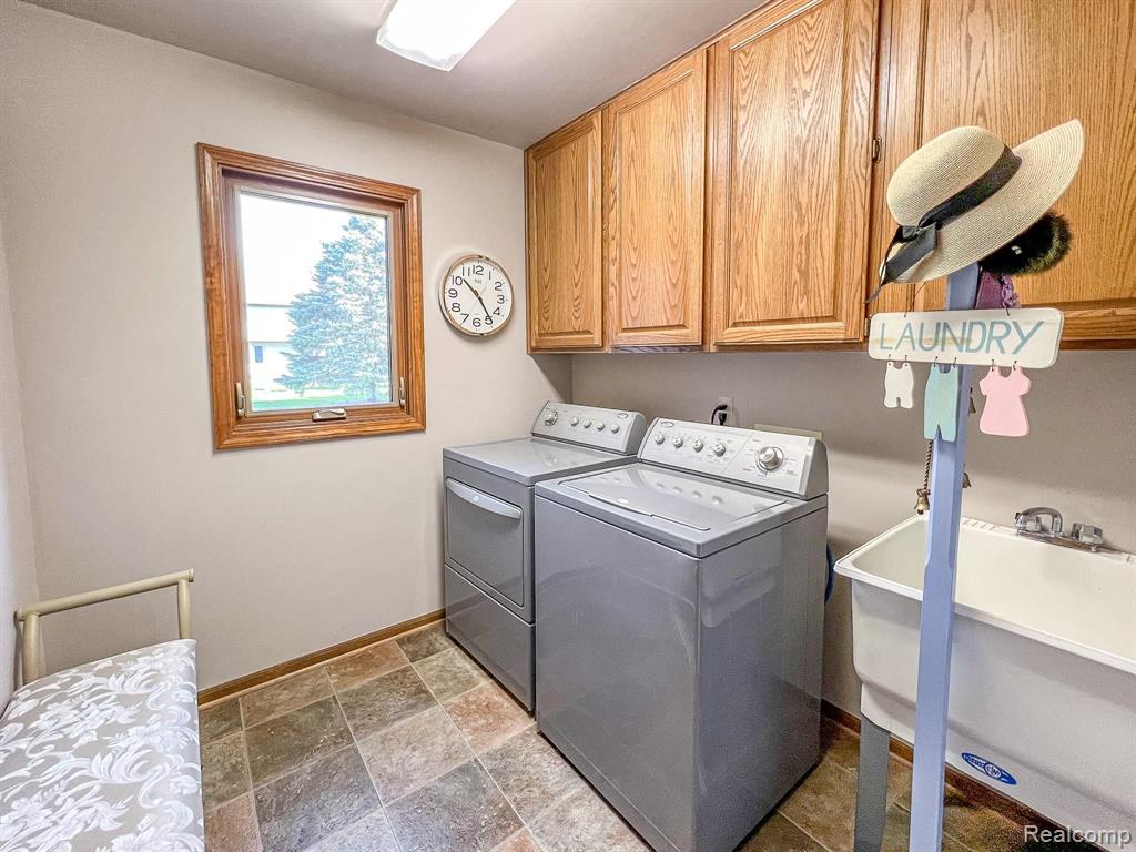 8494 Ranch Estates Road Clarkston, MI 48348 - Photo 12 of 21