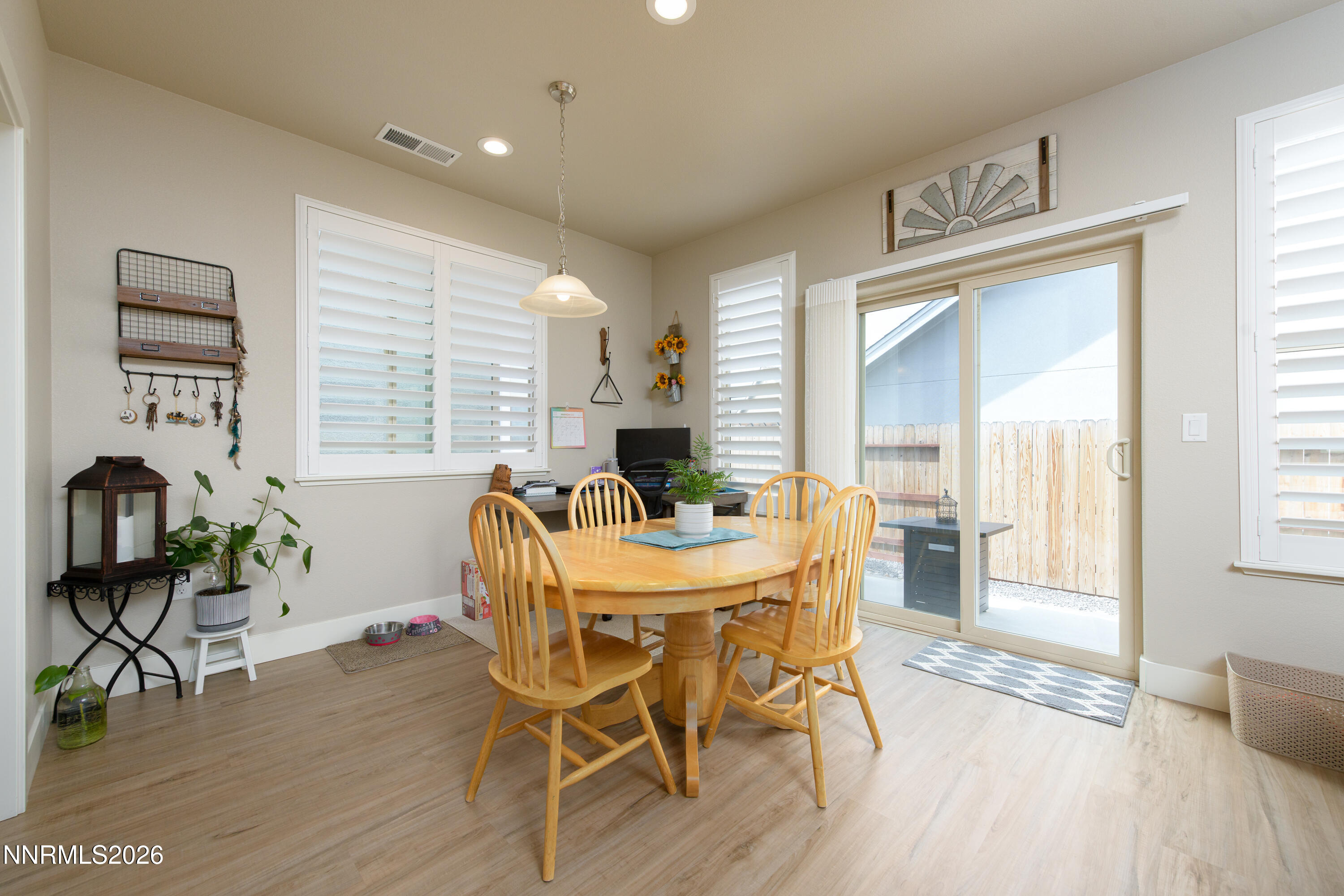 739 East Cottage Loop Gardnerville, NV 89460 - Photo 20 of 42 739 E Cottage Loop-23