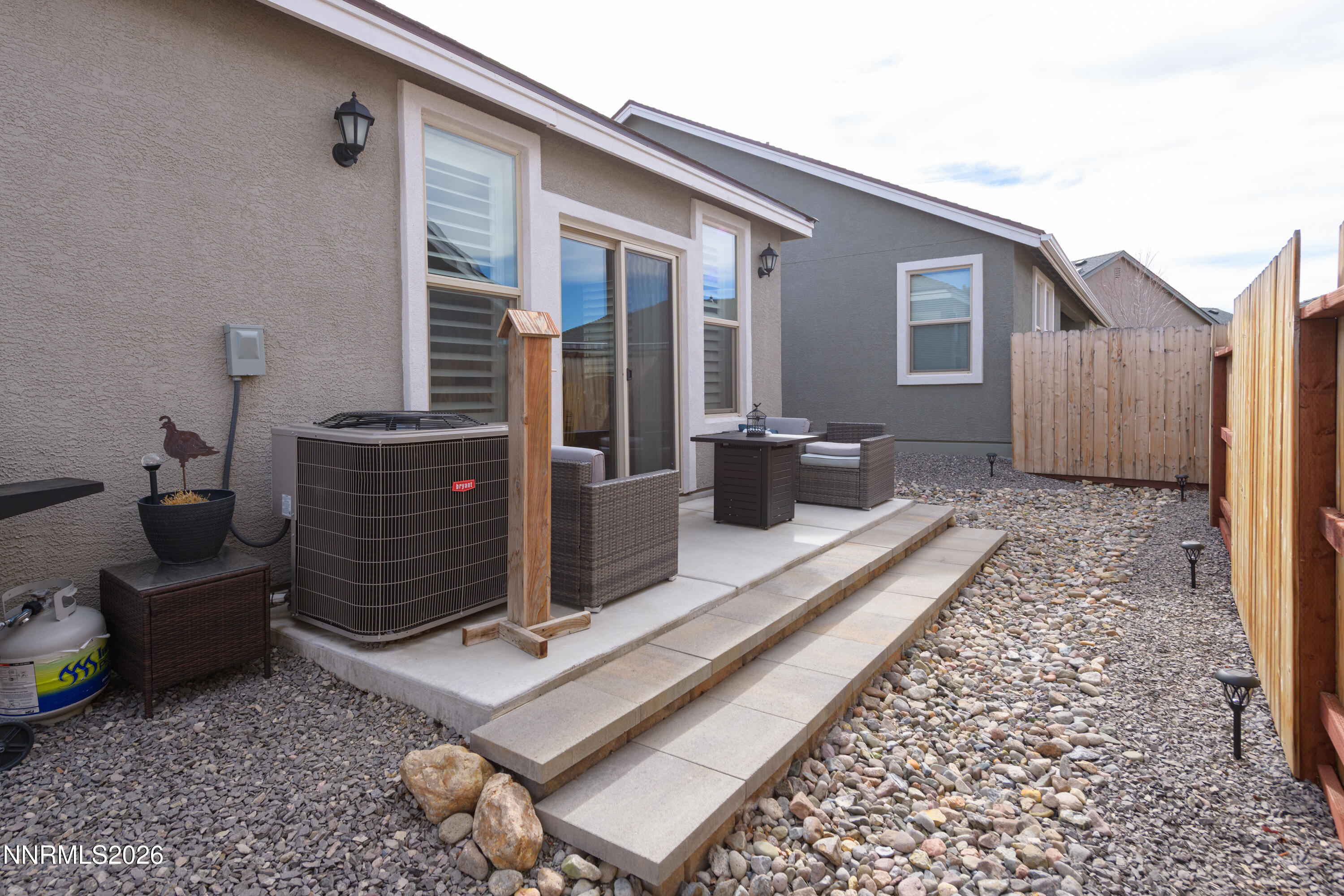 739 East Cottage Loop Gardnerville, NV 89460 - Photo 10 of 42 739 E Cottage Loop-12