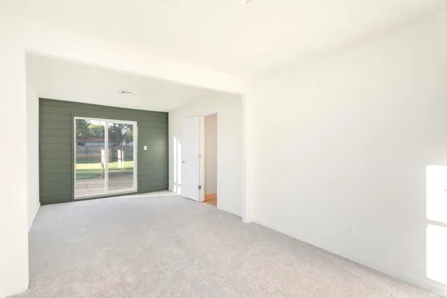 $229,900 | 11814 Edison Road, Osceola, IN 46561