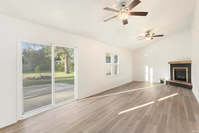 $229,900 | 11814 Edison Road, Osceola, IN 46561