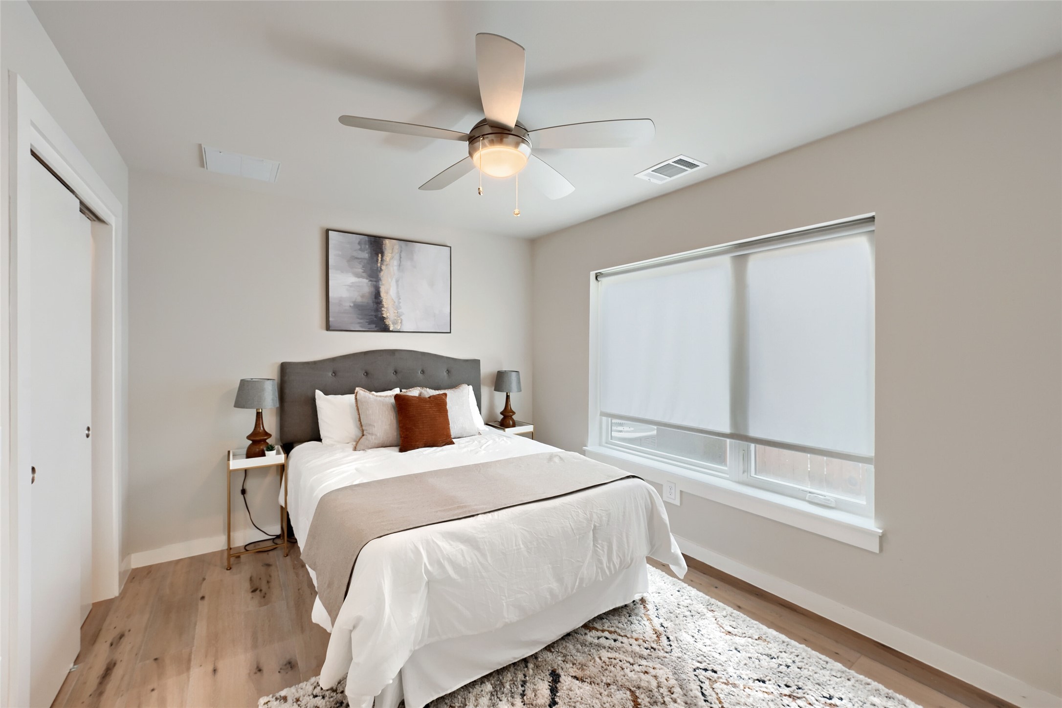 2301 Bluebonnet Lane, Unit 4 Austin, TX 78704 - Photo 5 of 28 Main floor secondary ensuite